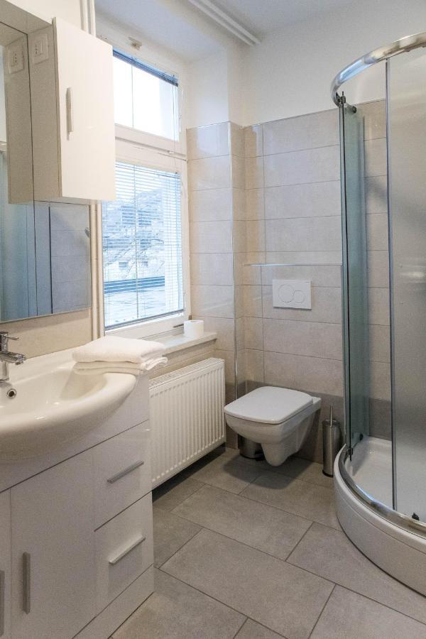 Jantar Apartmaji Novo Mesto Ngoại thất bức ảnh