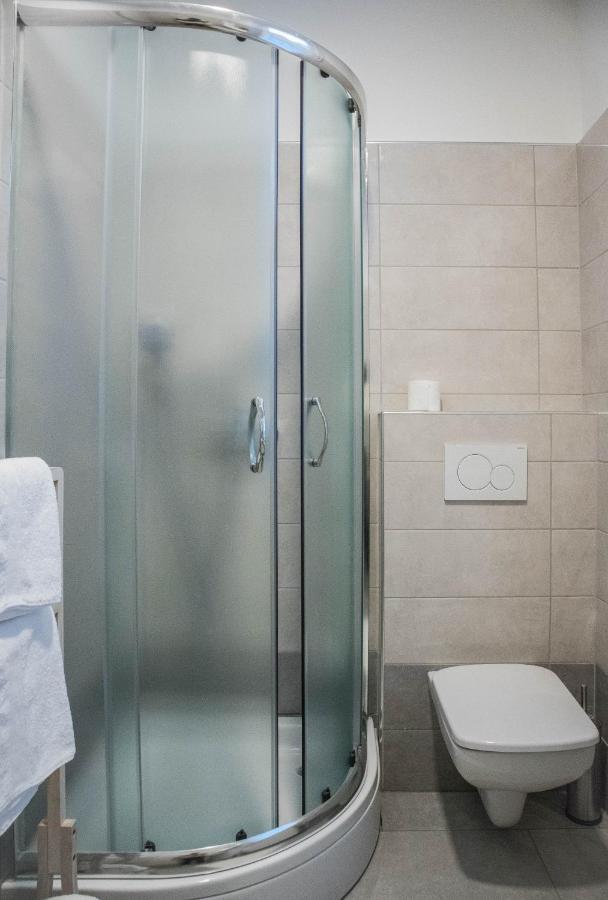Jantar Apartmaji Novo Mesto Ngoại thất bức ảnh